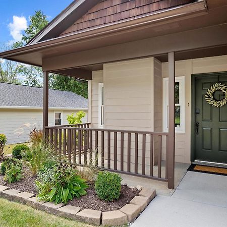1 5 Miles To Mizzou ~ Spacious & Updated Home~ Columbia Eksteriør bilde