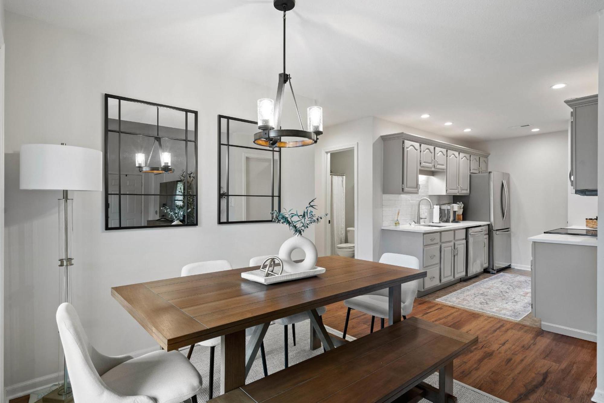 1 5 Miles To Mizzou ~ Spacious & Updated Home~ Columbia Eksteriør bilde