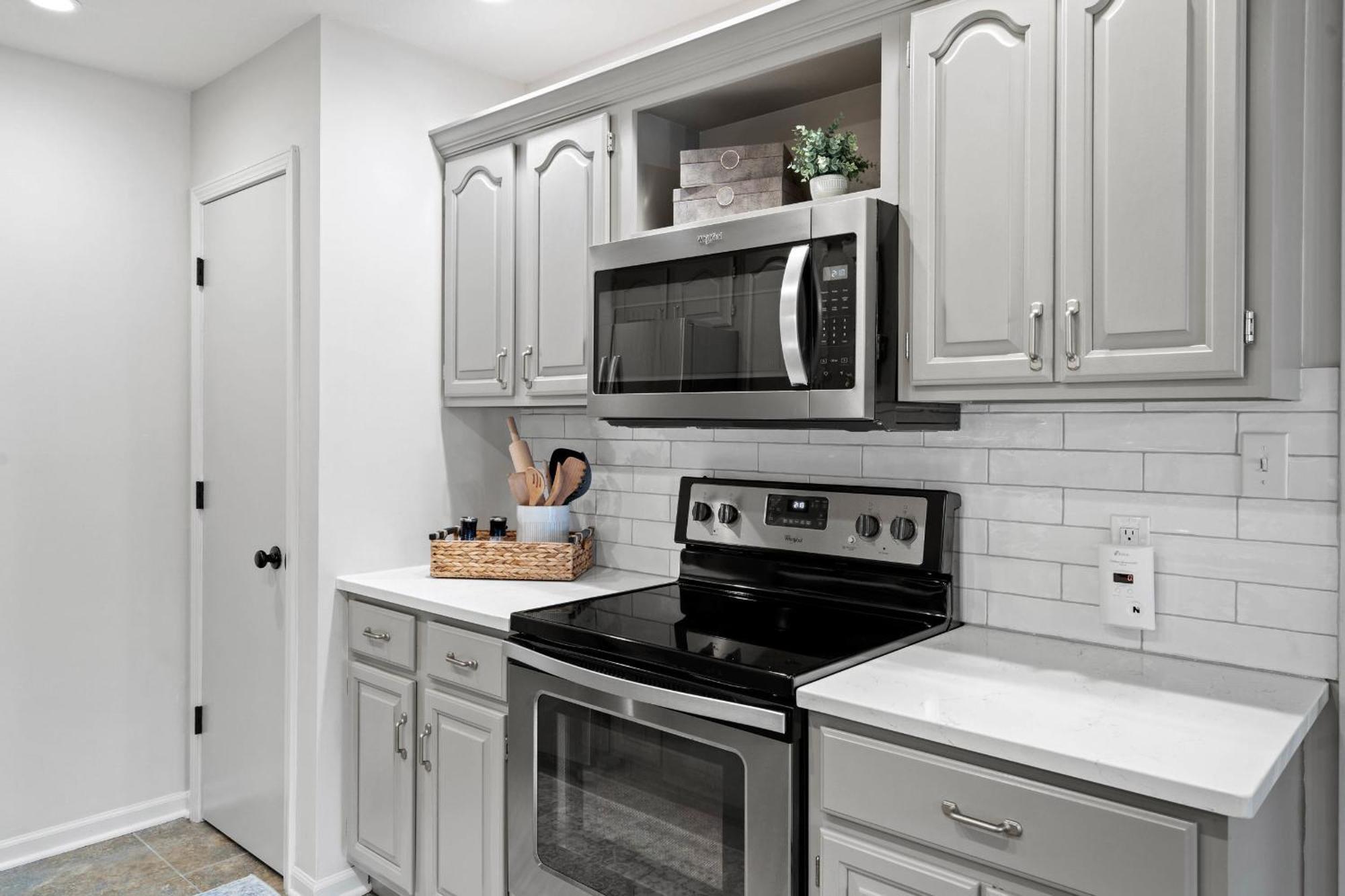 1 5 Miles To Mizzou ~ Spacious & Updated Home~ Columbia Eksteriør bilde
